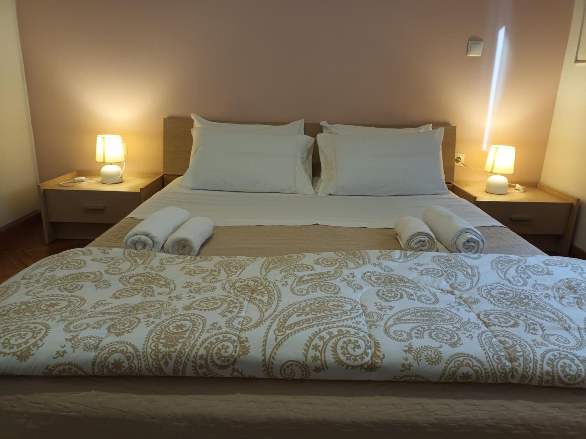 Stunning Apartment In The Heart Of Atene Esterno foto